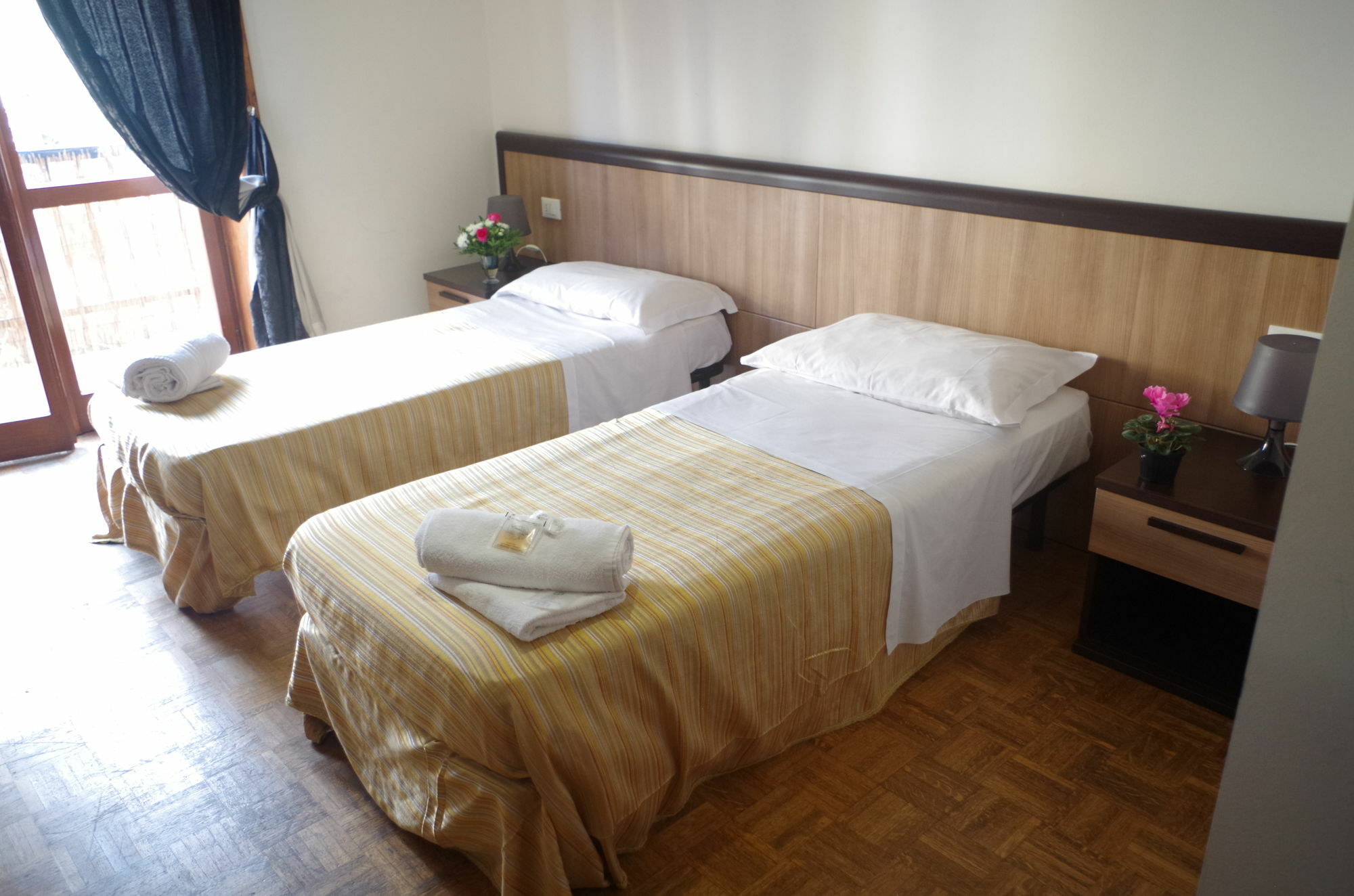 מילאנו Euro Inn B&B מראה חיצוני תמונה